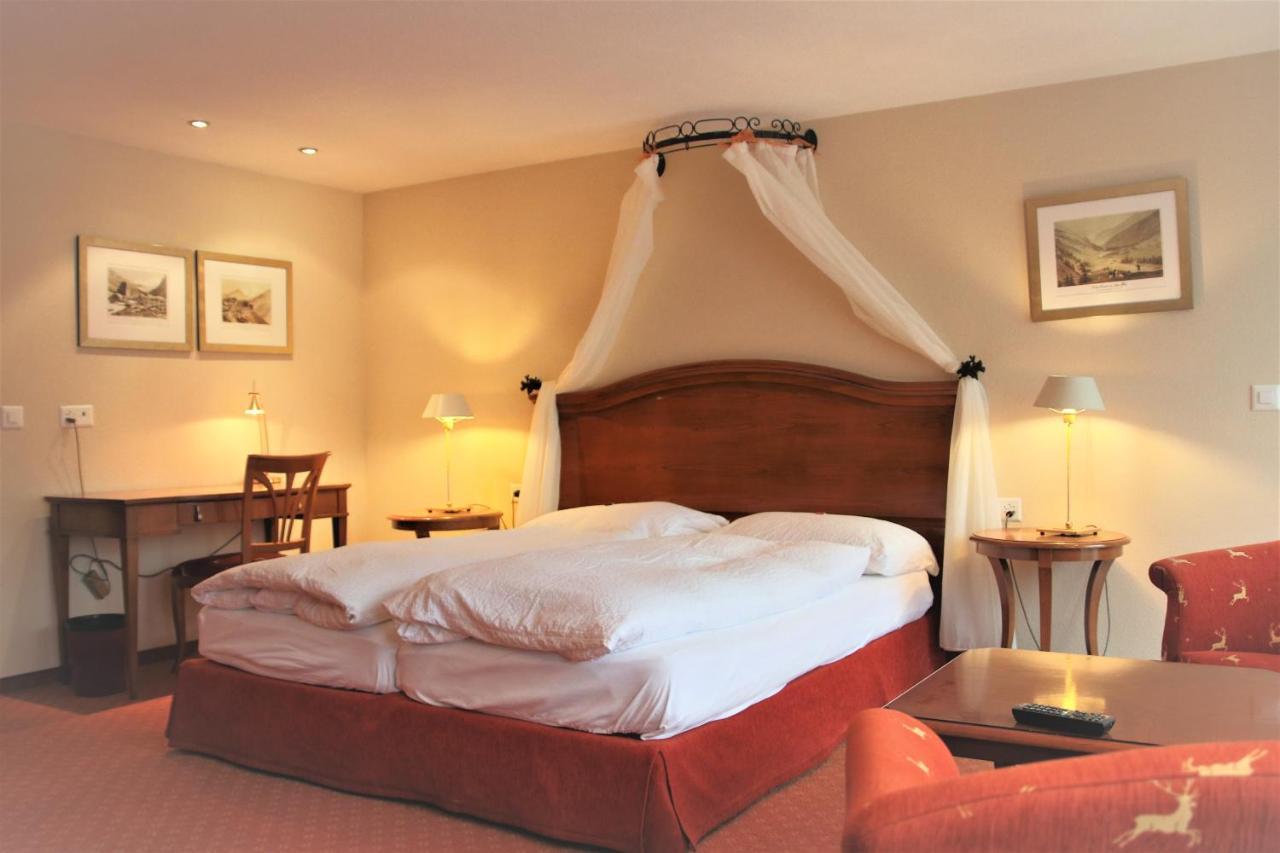 Self-Service Guesthouse Berggeist ซาสฟี ภายนอก รูปภาพ