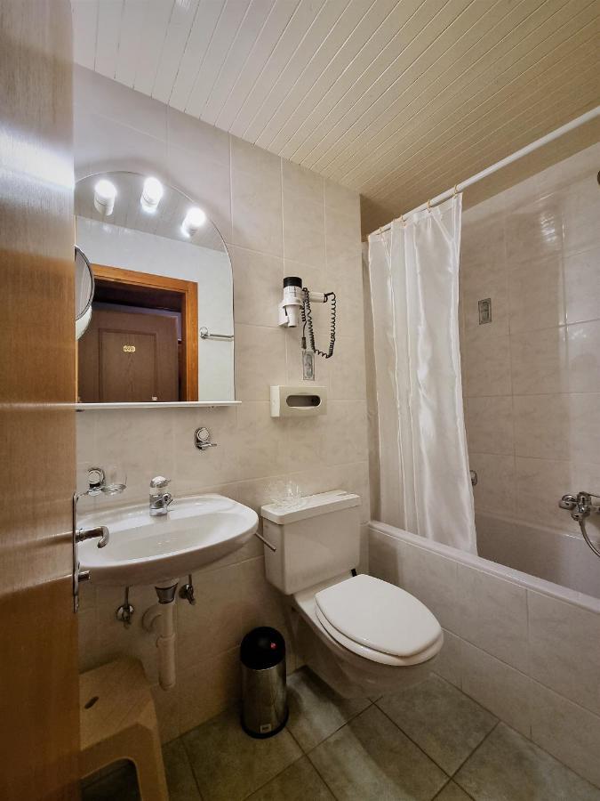 Self-Service Guesthouse Berggeist ซาสฟี ภายนอก รูปภาพ