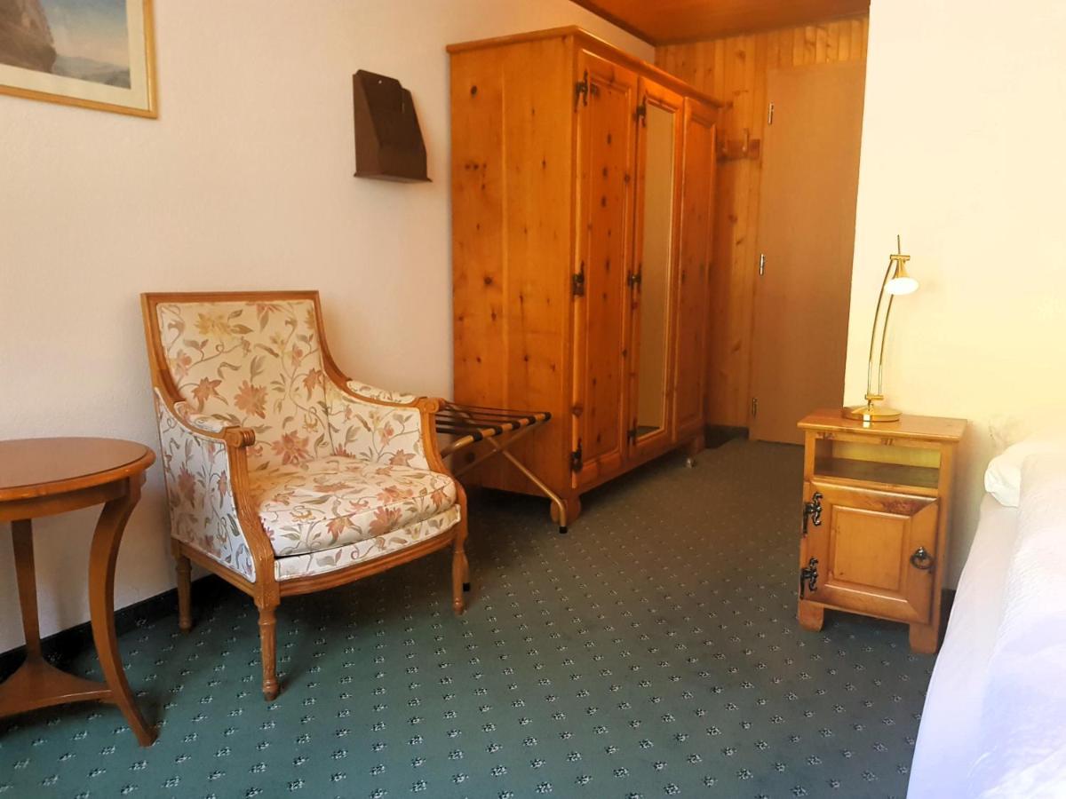 Self-Service Guesthouse Berggeist ซาสฟี ภายนอก รูปภาพ